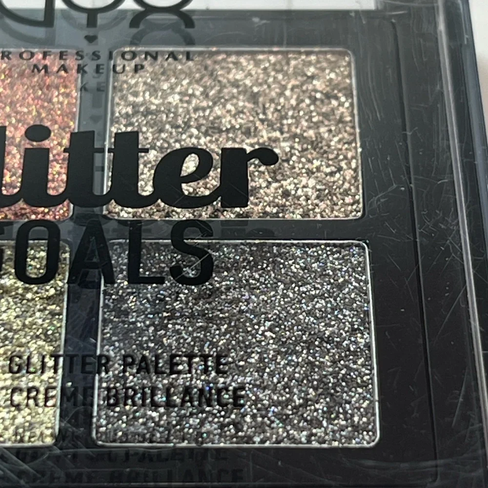 NYX Glitter Goals Palette